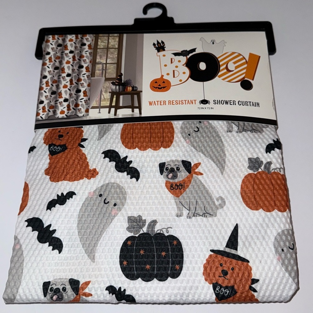 NWT Boo! Halloween Shower Curtain Dogs in Costumes Pumpkins Bats Ghosts